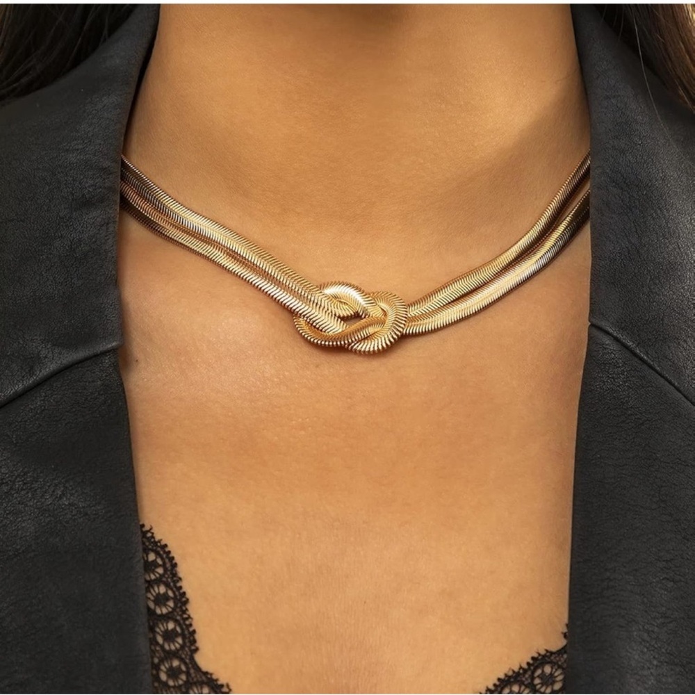New Luxurious Gold Double Strand Knot Necklace - Picture 2 of 2